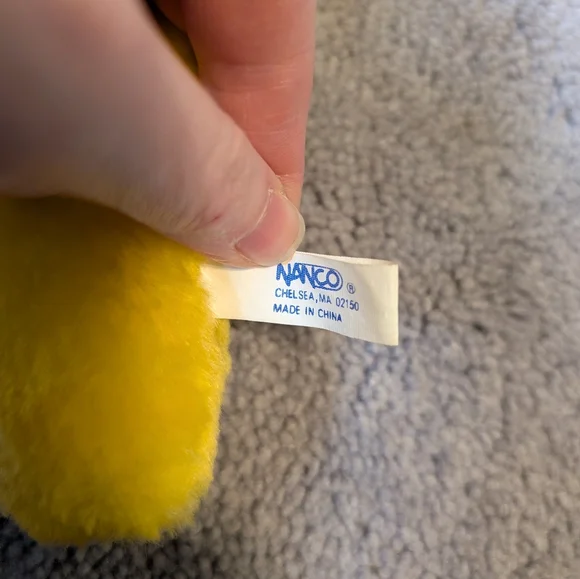 Vintage Nanco Peeling Banana Plush - Picture 4 of 6